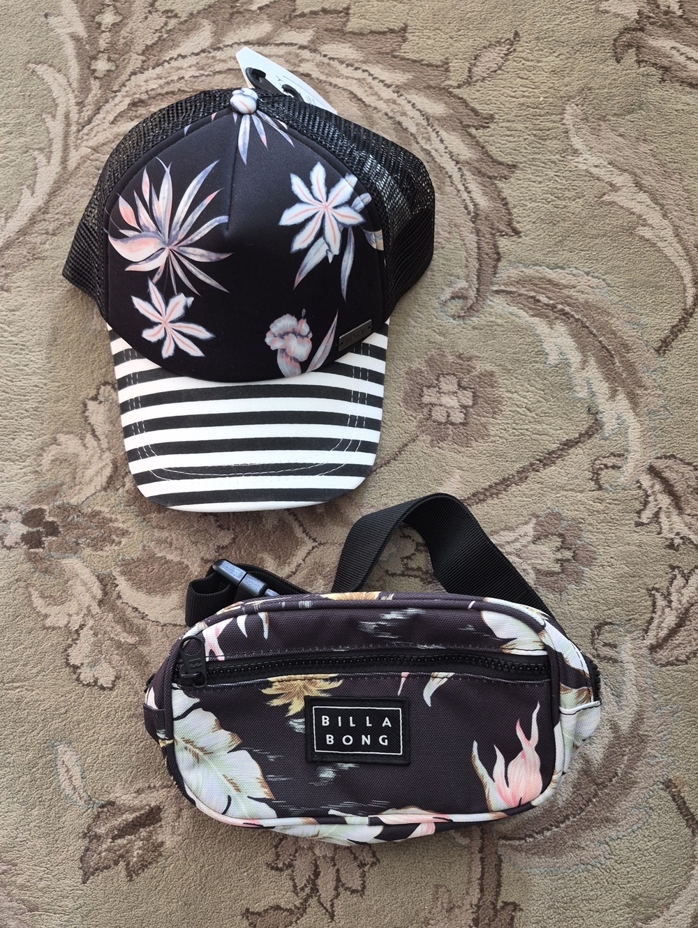 Roxy Hat + Billabong Waist Pack